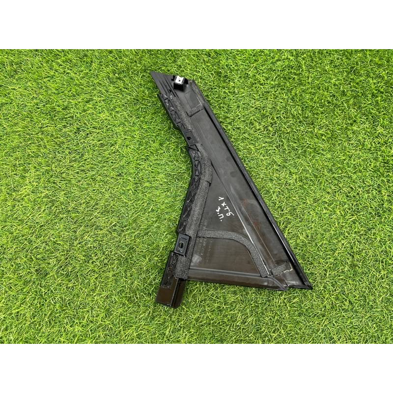 Накладка двери боковая (кузов и элементы) Cadillac Xt5 1 2016 3.6 84167111