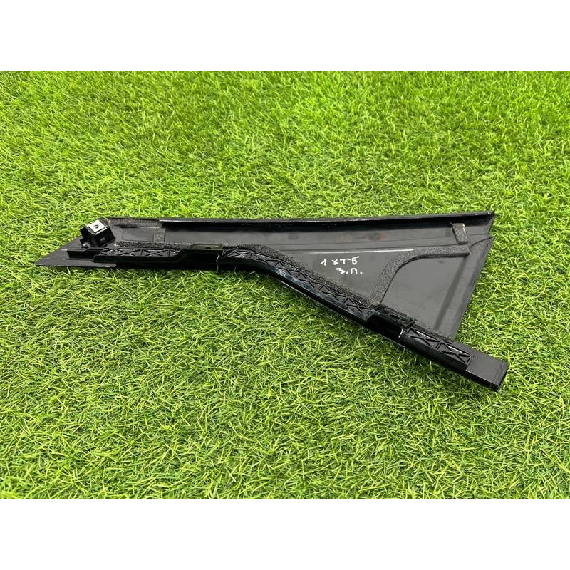 Накладка двери боковая (кузов и элементы) Cadillac Xt5 1 2016 3.6 84167111