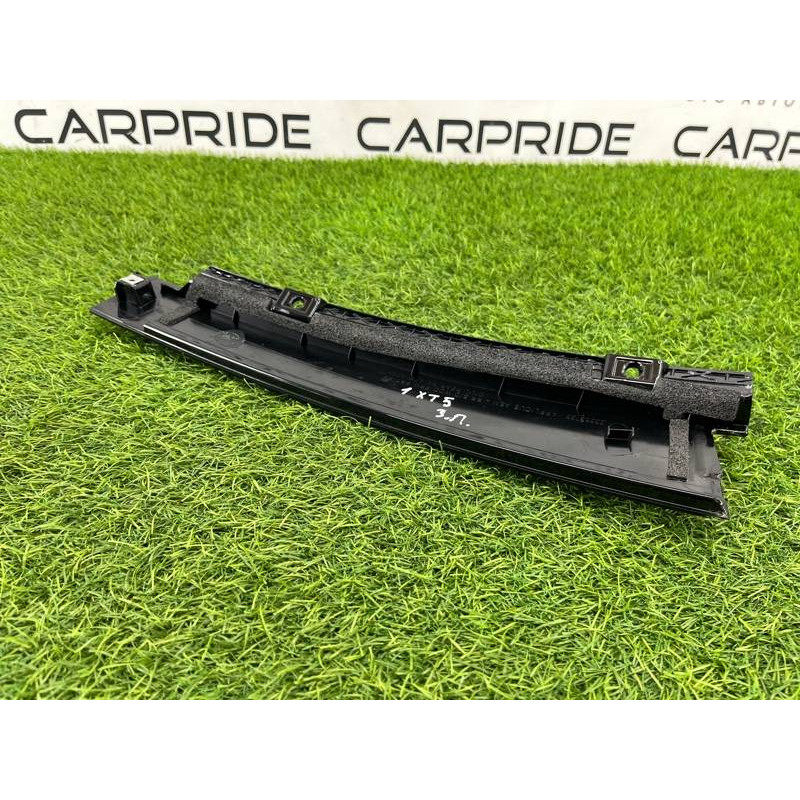 Накладка двери боковая (кузов и элементы) Cadillac Xt5 1 2016 3.6 23363735