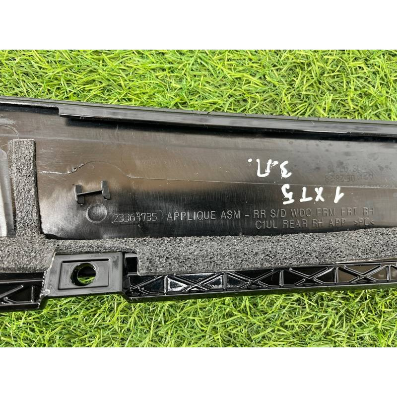 Накладка двери боковая (кузов и элементы) Cadillac Xt5 1 2016 3.6 23363735