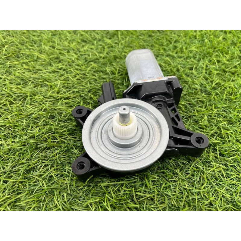 Мотор стеклоподъемника (электрика) Cadillac Xt5 1 2016 3.6 23467107