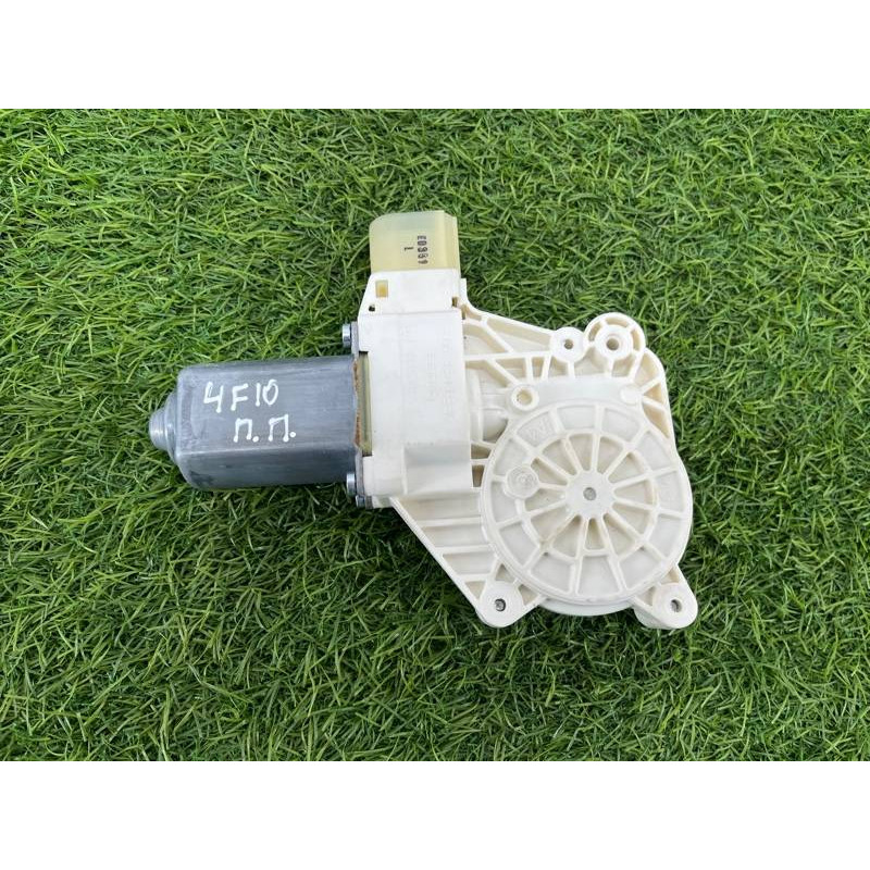 Мотор стеклоподъемника (электрика) BMW 5-series F10 2011 3.0 N55B30 51337271564