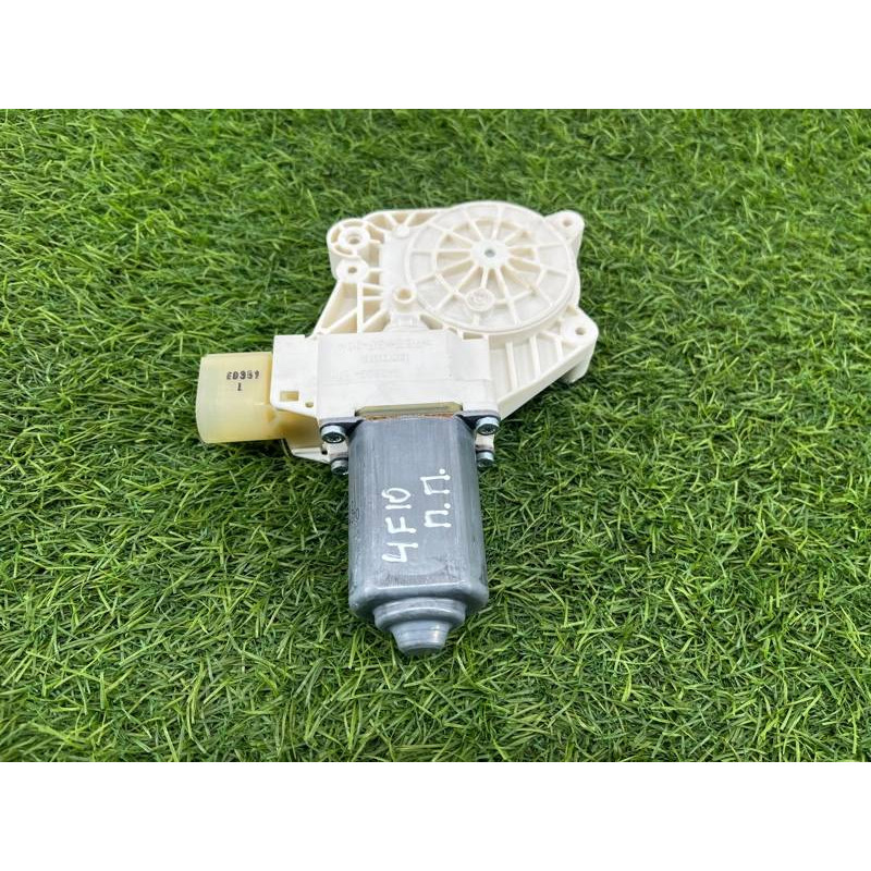 Мотор стеклоподъемника (электрика) BMW 5-series F10 2011 3.0 N55B30 51337271564