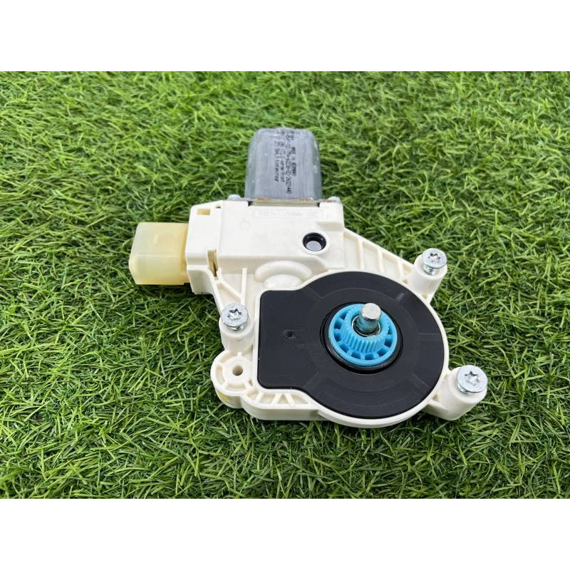 Мотор стеклоподъемника (электрика) BMW 5-series F10 2011 3.0 N55B30 51337271564