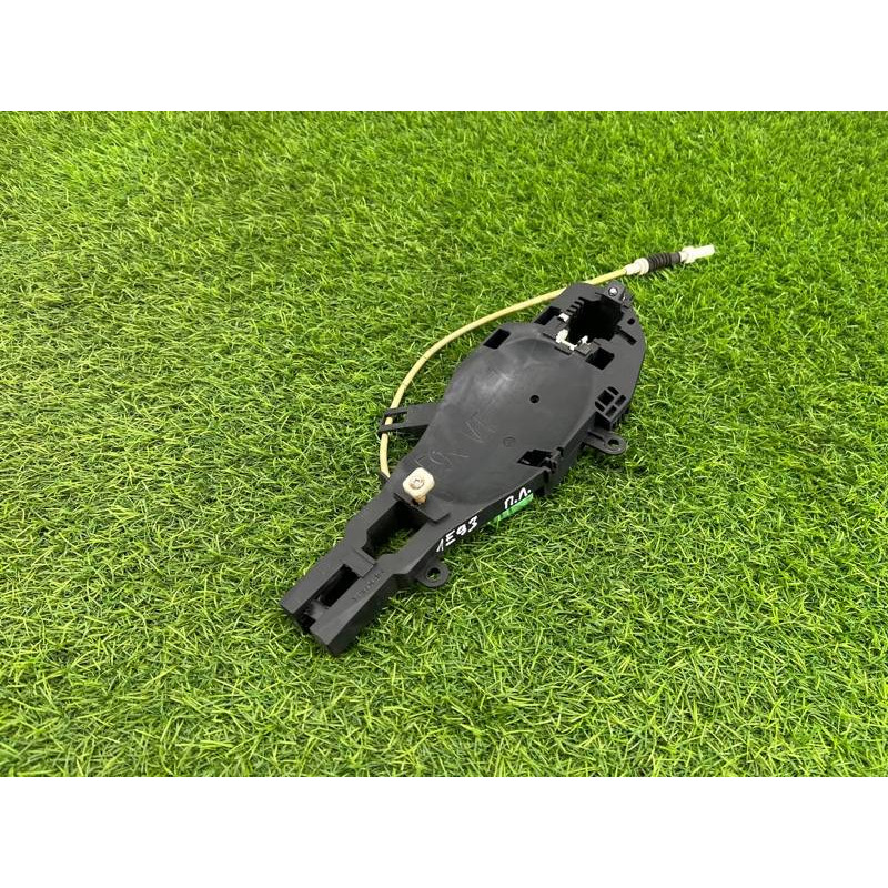 Кронштейн ручки дверей (кузов і елементи) BMW 3-series E93 2010 3.0 N52 51227199835