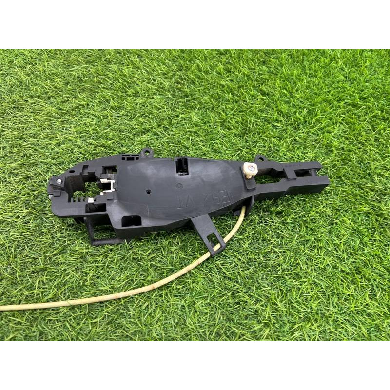 Кронштейн ручки дверей (кузов і елементи) BMW 3-series E93 2010 3.0 N52 51227199835