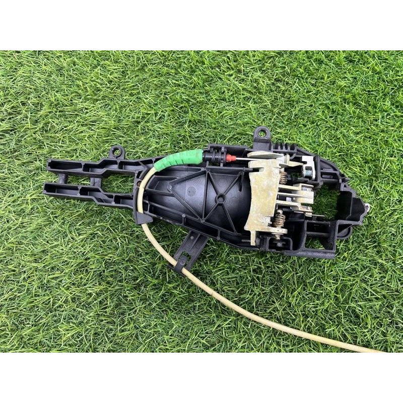 Кронштейн ручки дверей (кузов і елементи) BMW 3-series E93 2010 3.0 N52 51227199835