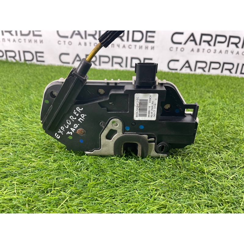 Замок двери (кузов и элементы) FORD Explorer MK5 DG1Z5426412A