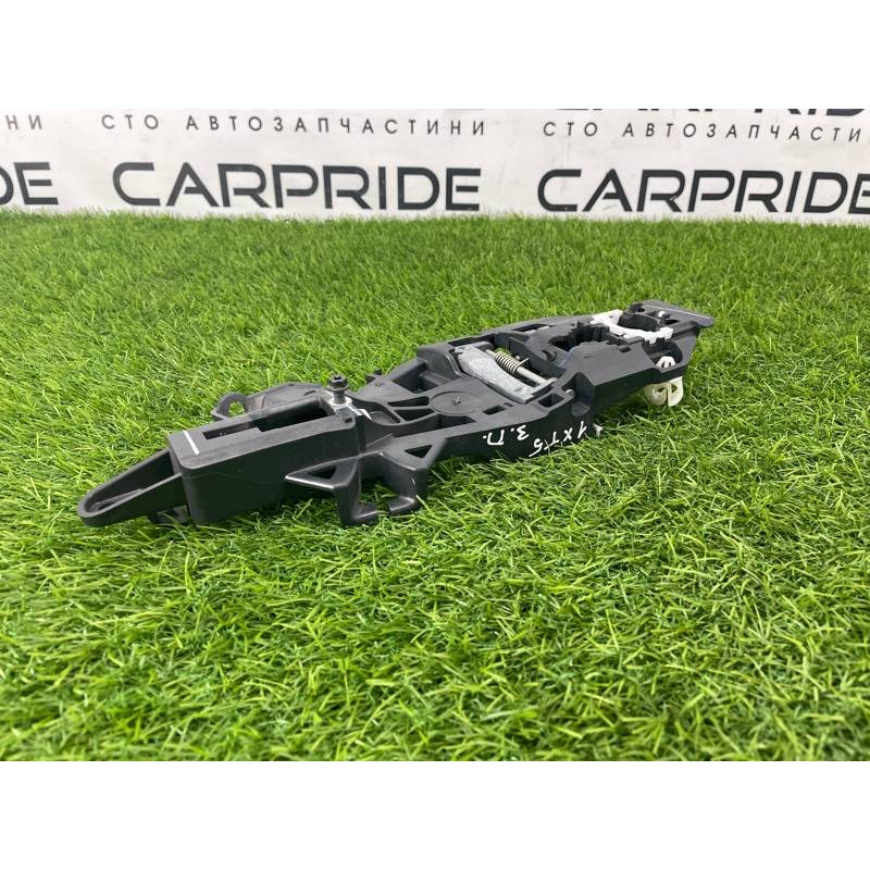 Кронштейн ручки двери (кузов и элементы) Cadillac Xt5 1 2016 3.6 13512735