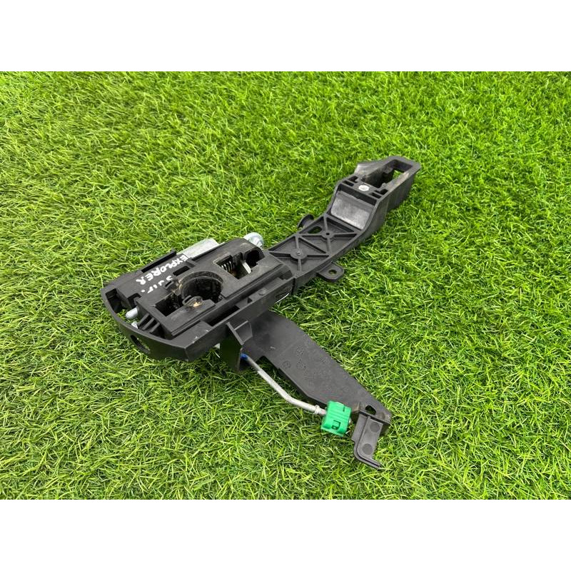 Кронштейн ручки двери (кузов и элементы) FORD Explorer MK5 BB5Z7826684A