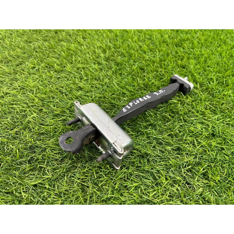 Ограничитель двери (кузов и элементы) FORD Explorer MK5 BB5Z7827204A