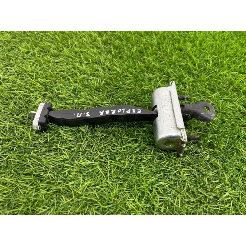 Ограничитель двери (кузов и элементы) FORD Explorer MK5 BB5Z7827204A