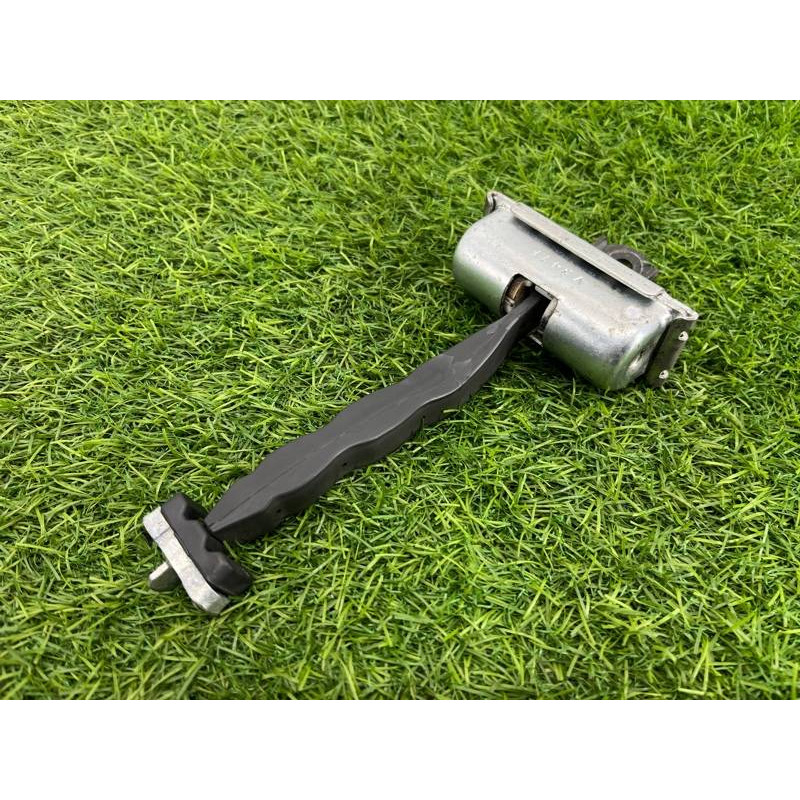 Ограничитель двери (кузов и элементы) FORD Explorer MK5 BB5Z7827204A