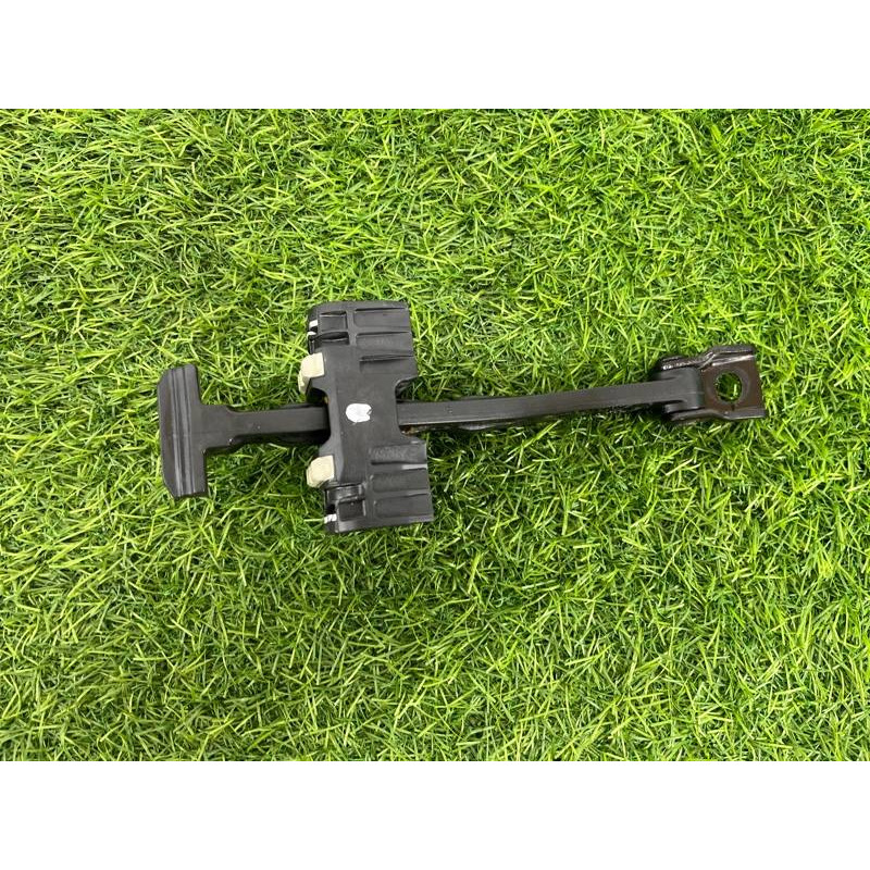 Ограничитель двери (кузов и элементы) BMW 5-series F10 2013 N63B44 51217182005