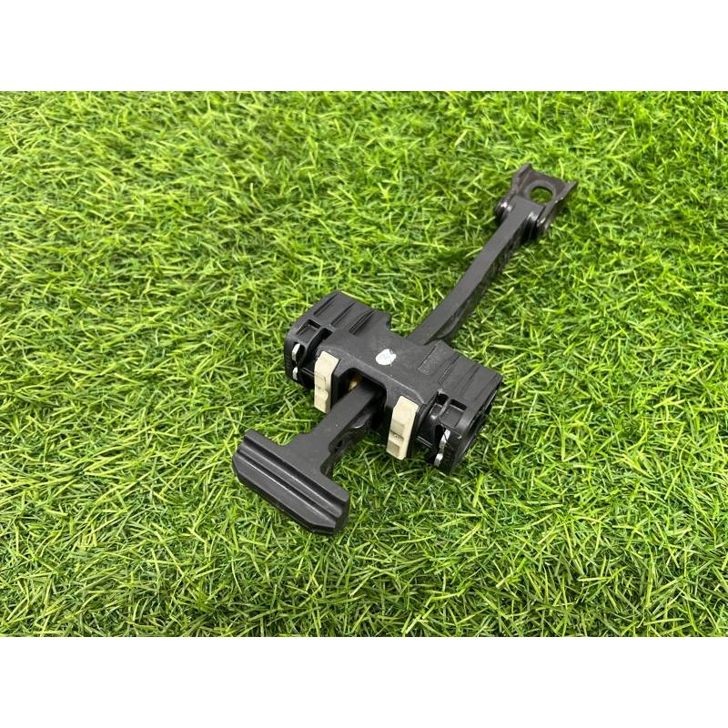 Ограничитель двери (кузов и элементы) BMW 5-series F10 2013 N63B44 51217182005