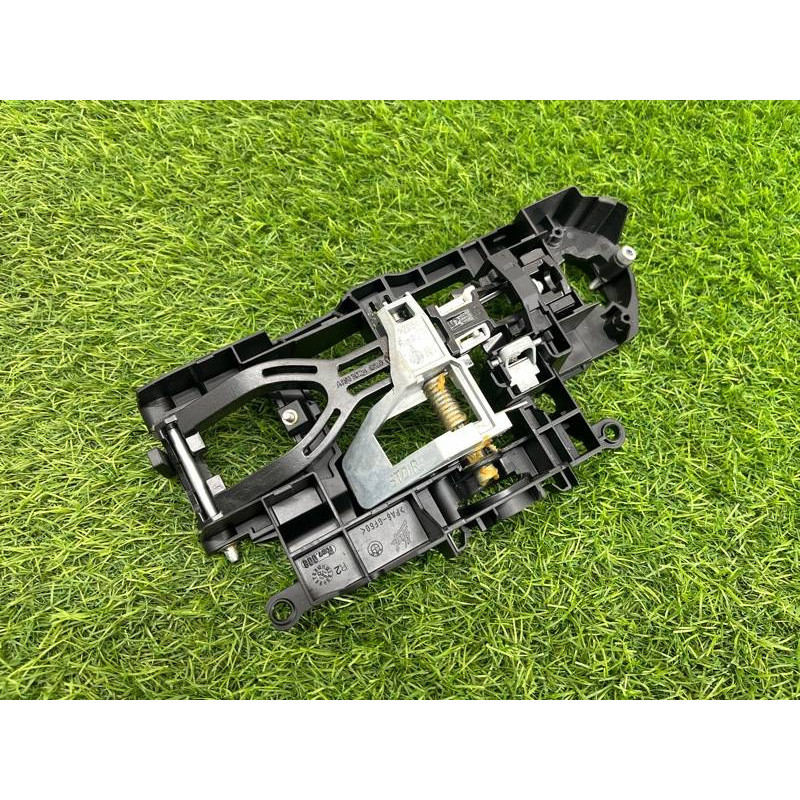 Кронштейн ручки двери (кузов и элементы) BMW 5-series F10 2013 N63B44 51217175650