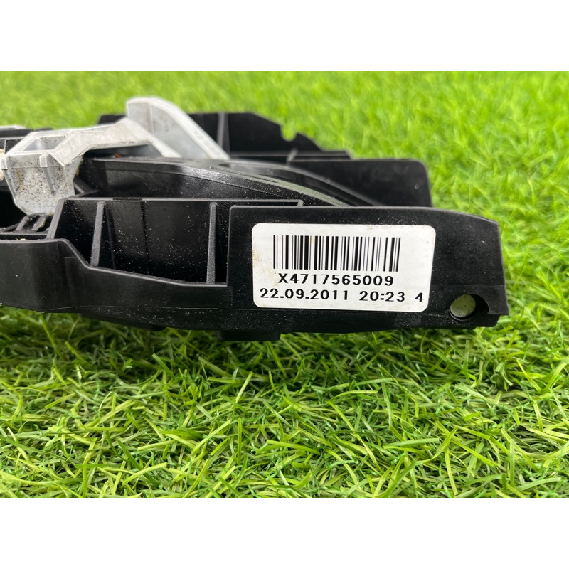 Кронштейн ручки двери (кузов и элементы) BMW 5-series F10 2013 N63B44 51217175650