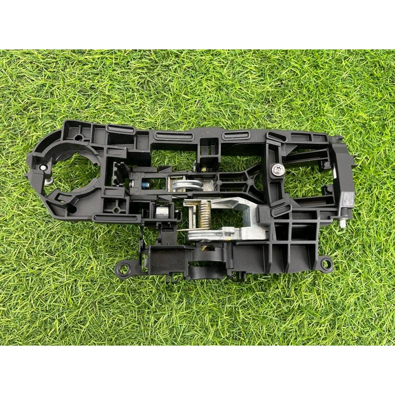 Кронштейн ручки двери (кузов и элементы) BMW 5-series F10 2013 N63B44 51217175650