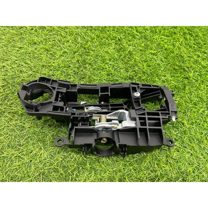 Кронштейн ручки двери (кузов и элементы) BMW 5-series F10 2013 N63B44 51217175650