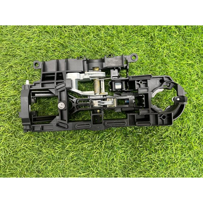 Кронштейн ручки двери (кузов и элементы) BMW 5-series F10 2013 N63B44 51217175650