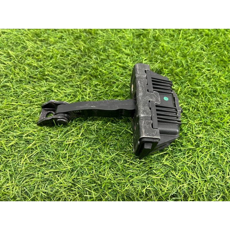 Обмежувач дверей (кузов і елементи) BMW 3-series E93 2010 3.0 N52 51217193671