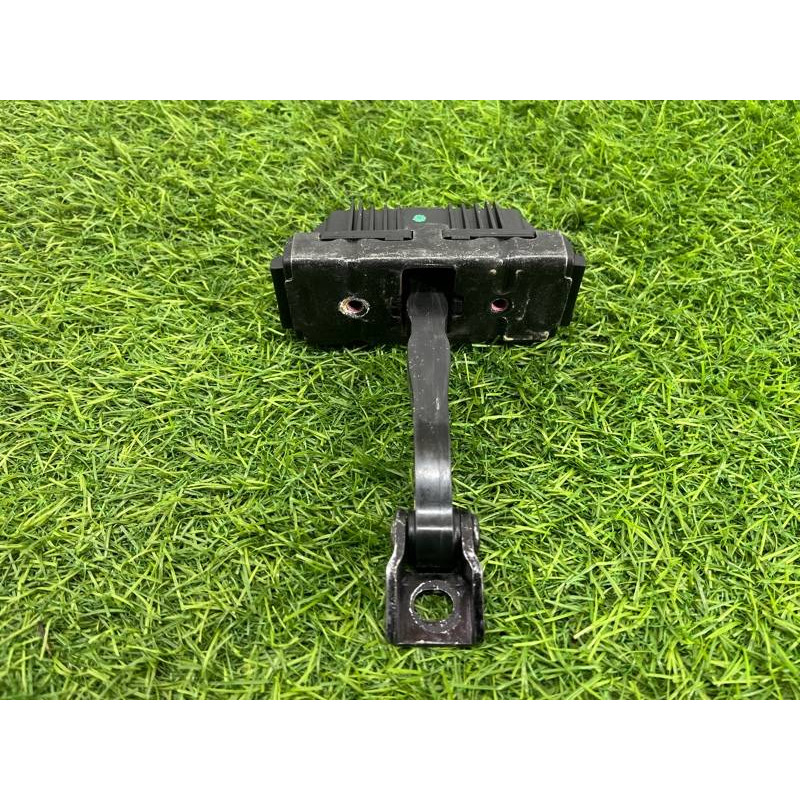 Обмежувач дверей (кузов і елементи) BMW 3-series E93 2010 3.0 N52 51217193671