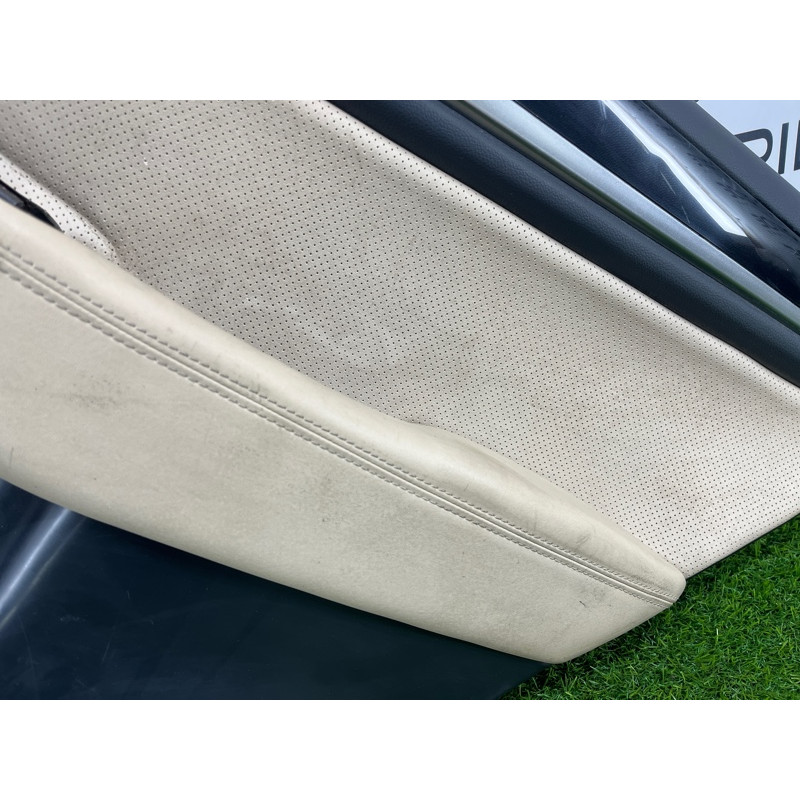 Дверна карта (салон) Subaru OUTBACK B15 94226AL00AWM