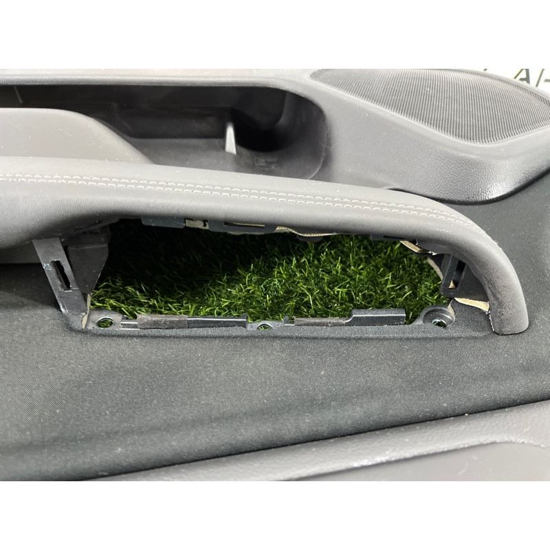 Дверная карта (салон) Subaru Legacy BN 2016 2.5 94216AL08AVH