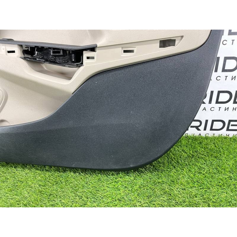 Дверная карта (салон) Ford Ecosport B515 2018 1.0L GN1Z5823942MD