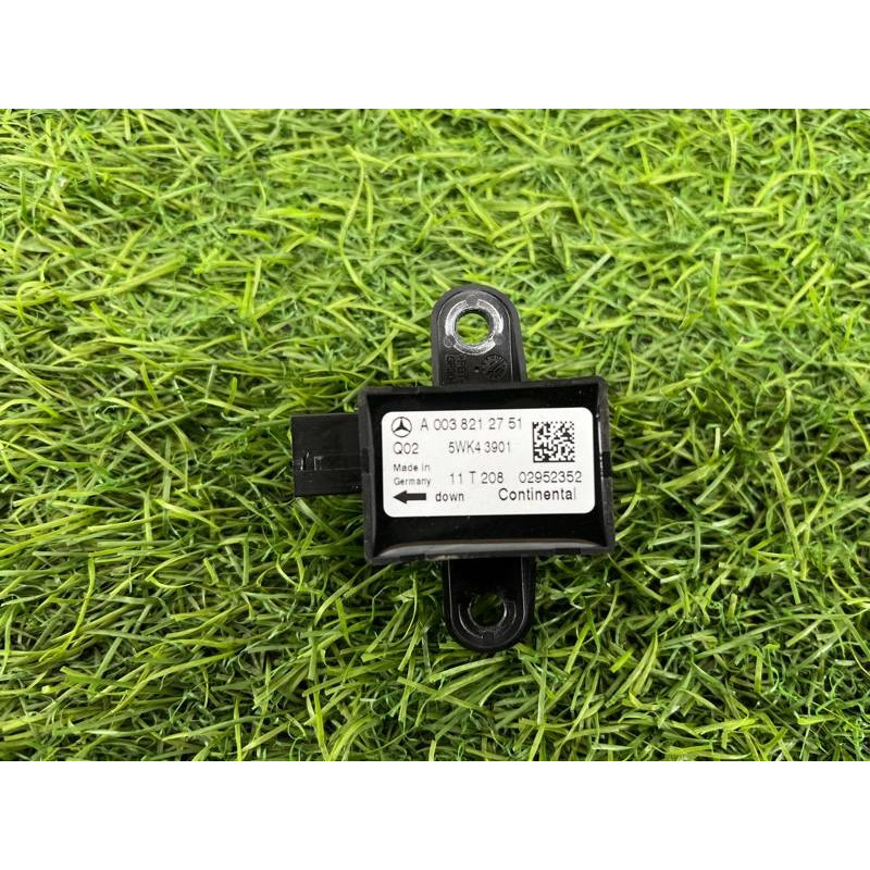 Датчик удара (электрика / датчики) Mercedes-Benz GL X164 2012 4.6 A0038212751