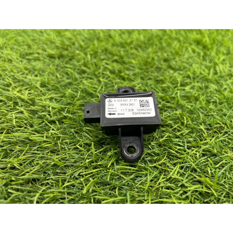 Датчик удара (электрика / датчики) Mercedes-Benz GL X164 2012 4.6 A0038212751