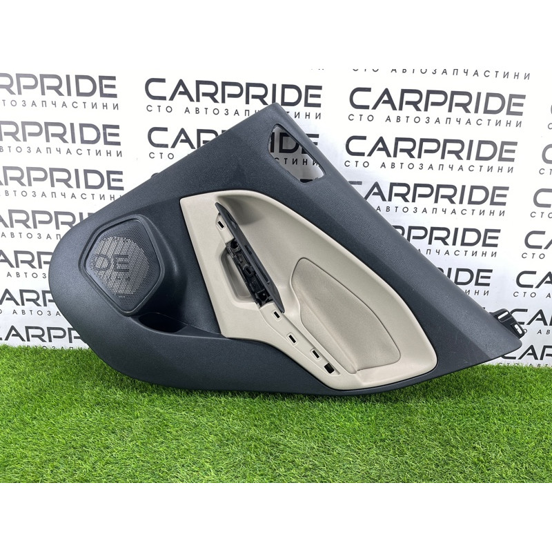 Дверная карта (салон) Ford Ecosport B515 2018 1.0L GN1Z5827406MC