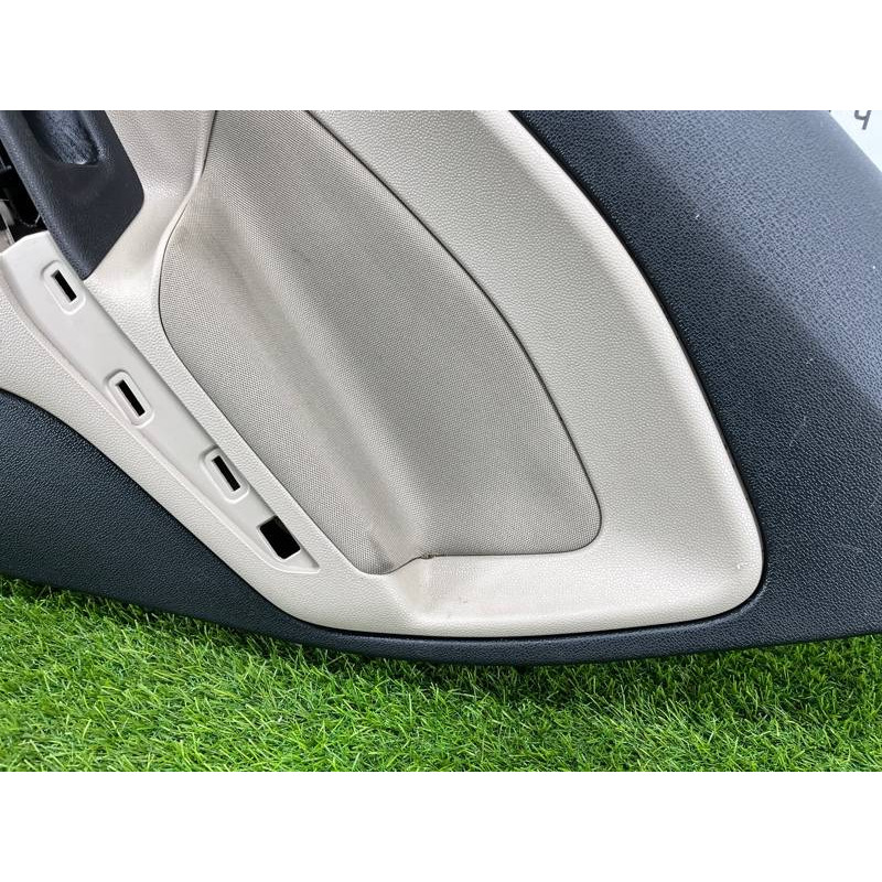 Дверная карта (салон) Ford Ecosport B515 2018 1.0L GN1Z5827406MC