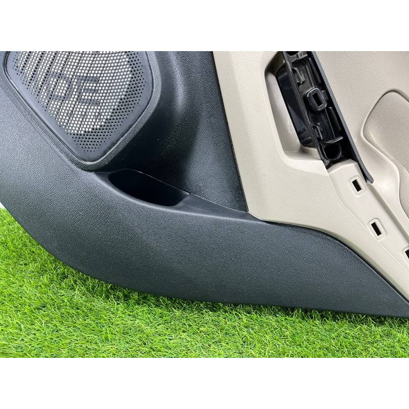 Дверная карта (салон) Ford Ecosport B515 2018 1.0L GN1Z5827406MC