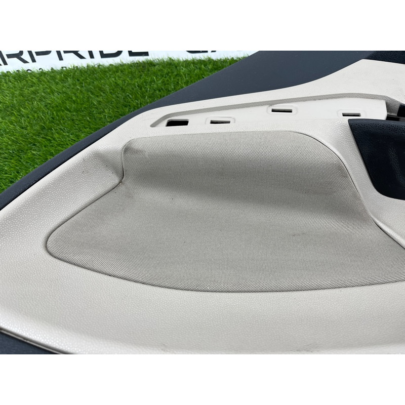 Дверная карта (салон) Ford Ecosport B515 2018 1.0L GN1Z5827406MC