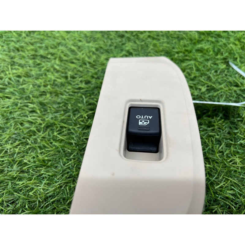 Кнопка стеклоподъемника (электрика / кнопки) Subaru OUTBACK B15 94263AL04AWM