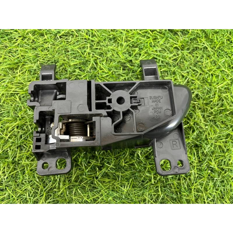 Ручка двери внутренняя (салон) Subaru OUTBACK B15 61051AL02AVH