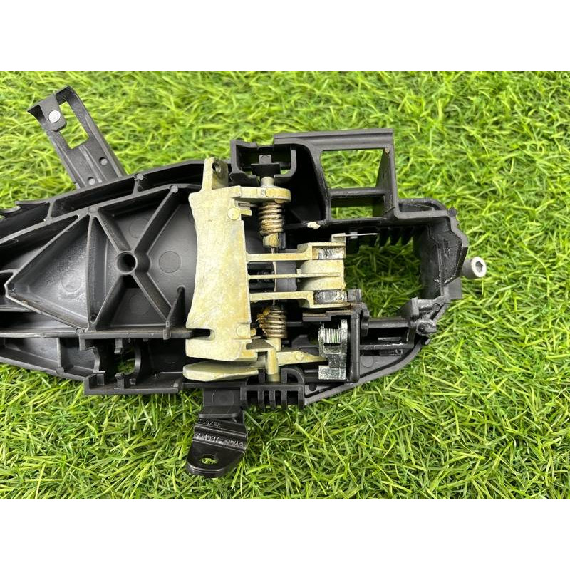 Кронштейн ручки дверей (кузов і елементи) BMW 3-series E92 2010 3.0 N54 51227199836