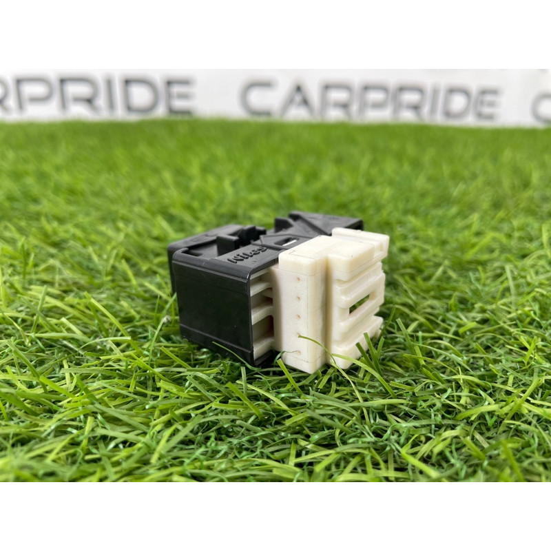 Кнопка блокировки центрального замка (электрика / кнопки) Subaru Legacy BN 2016 2.5 83078AJ000