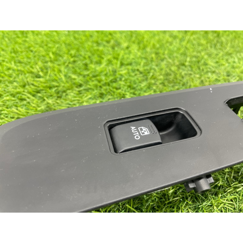 Кнопка стеклоподъемника (электрика / кнопки) Subaru Legacy BN 2016 2.5 94263AL00AVH