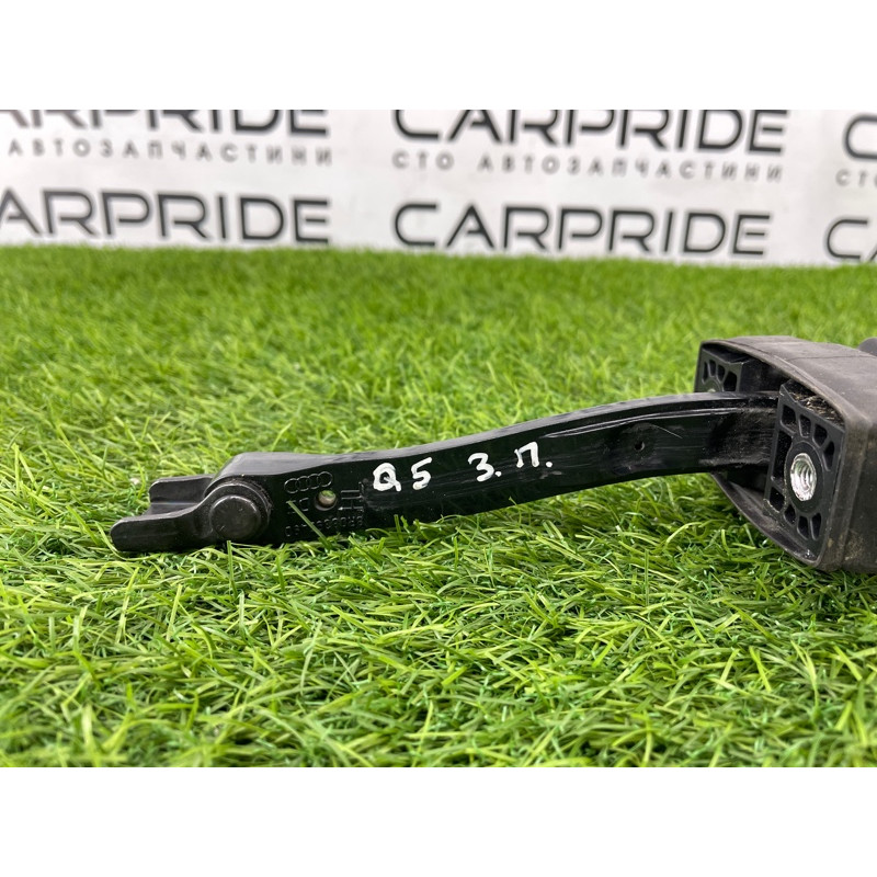 Ограничитель двери (кузов и элементы) AUDI Q5 8R 8r0839249d