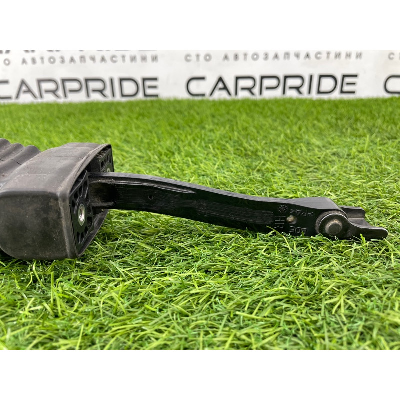 Ограничитель двери (кузов и элементы) AUDI Q5 8R 8r0839249d