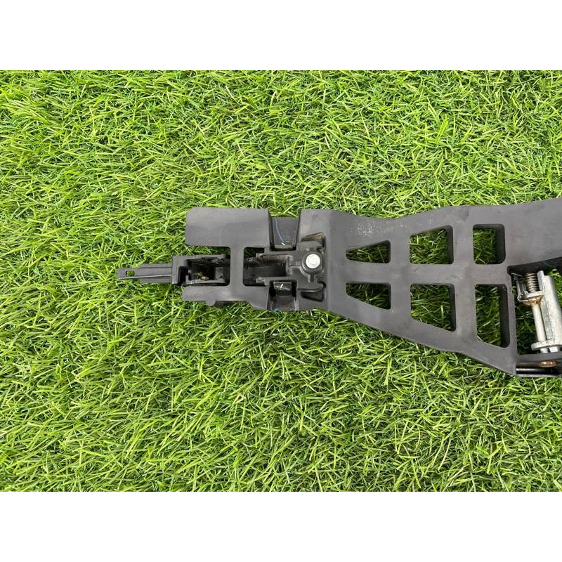 Кронштейн ручки двери (кузов и элементы) Dodge Durango WD 2015 5.7 HEMi 4589888AD