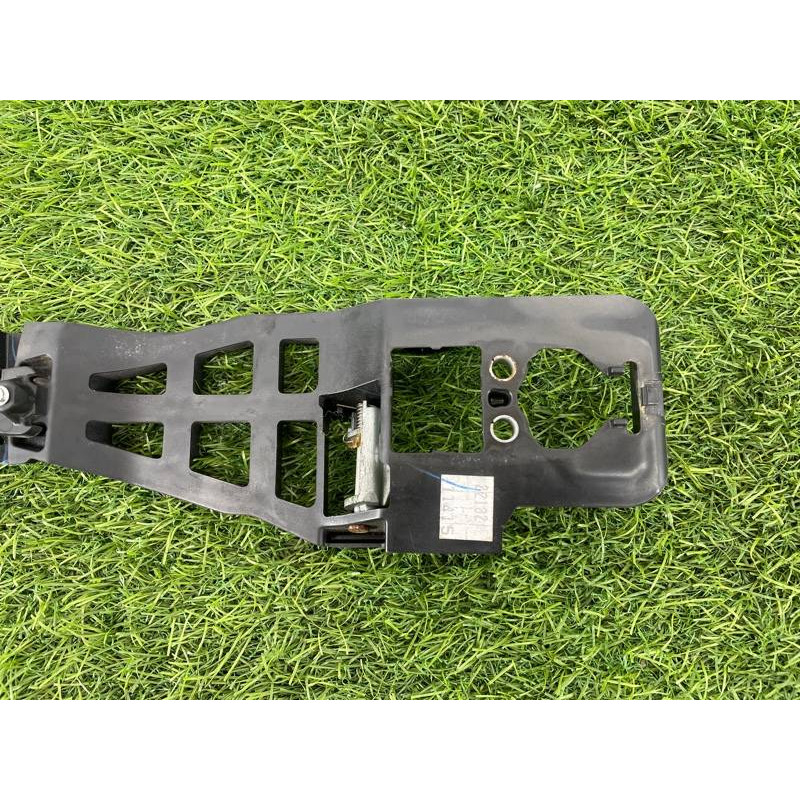 Кронштейн ручки двери (кузов и элементы) Dodge Durango WD 2015 5.7 HEMi 4589888AD