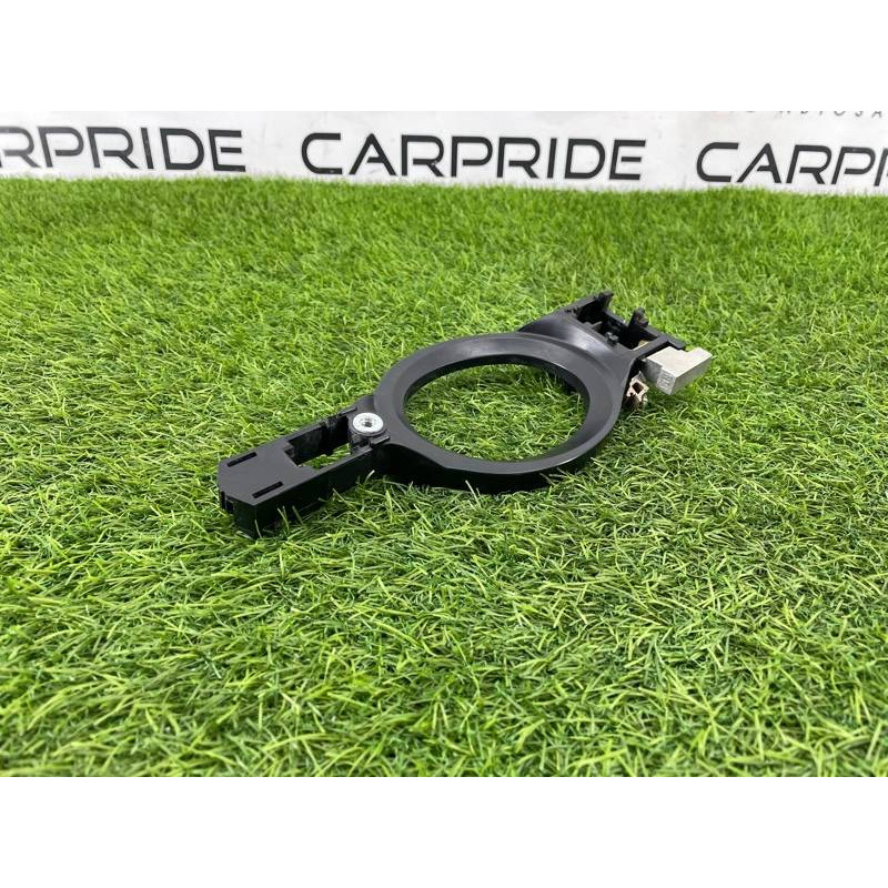 Кронштейн ручки двери (кузов и элементы) Mitsubishi Outlander GF 2017 2.4 5746A088