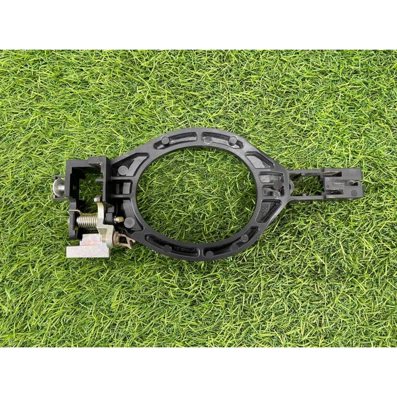 Кронштейн ручки двери (кузов и элементы) Mitsubishi Outlander GF 2017 2.4 5746A088