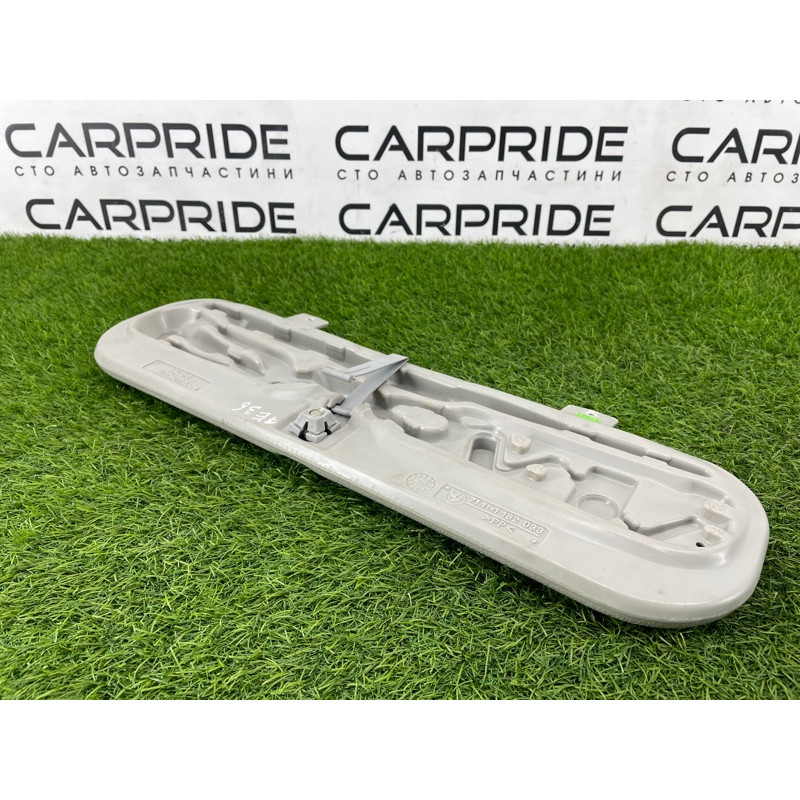 Ящик для инструментов (аксессуары) BMW 3-series E36 1997 M52b28 71111182366