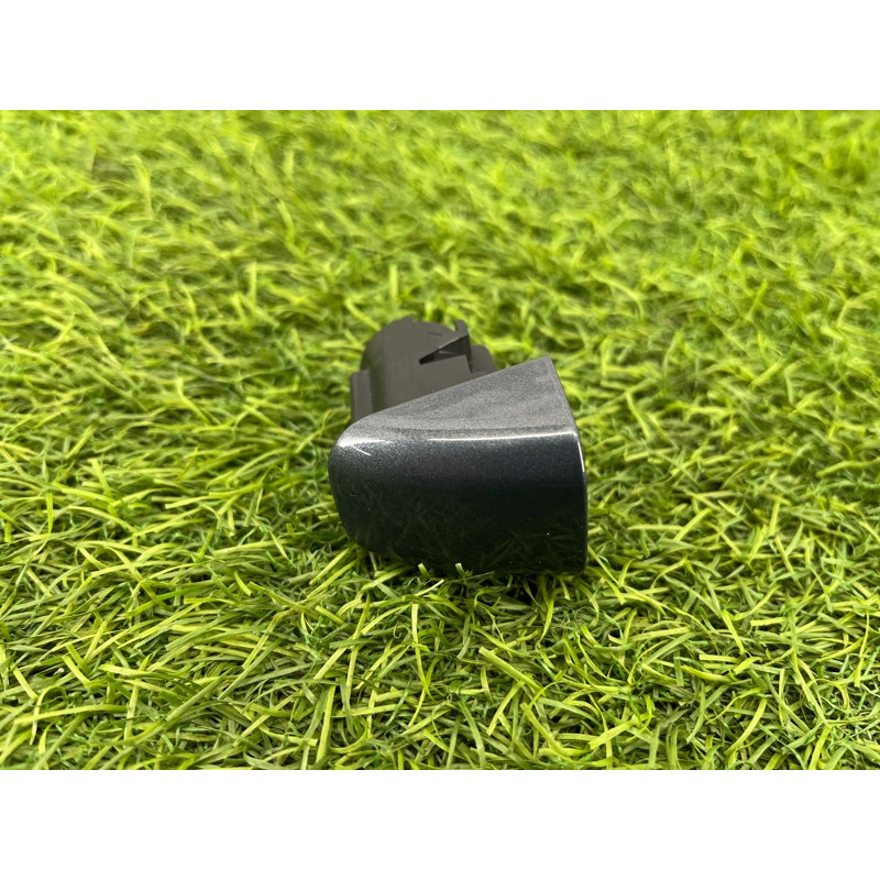 Заглушка внешней ручки (кузов и элементы) Audi Q5 8R 8t0837167a