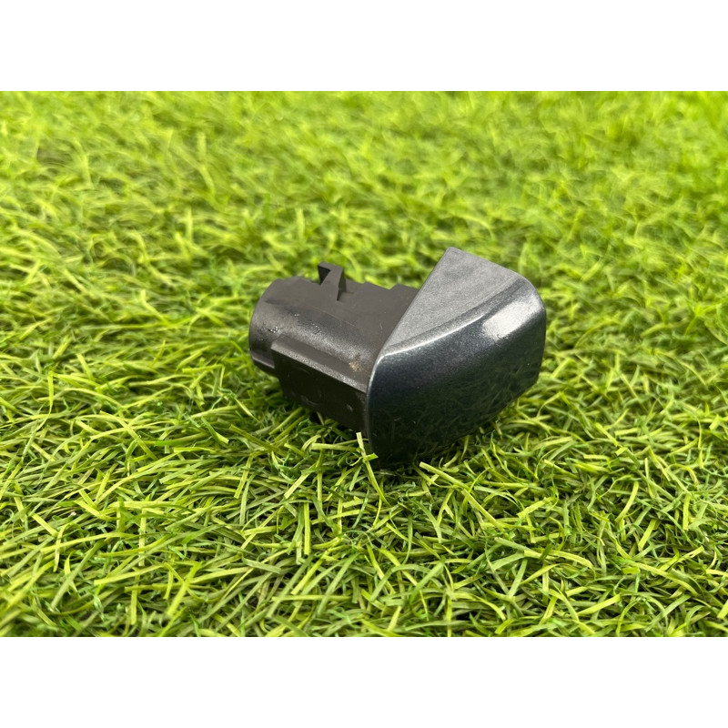 Заглушка внешней ручки (кузов и элементы) Audi Q5 8R 8t0837167a