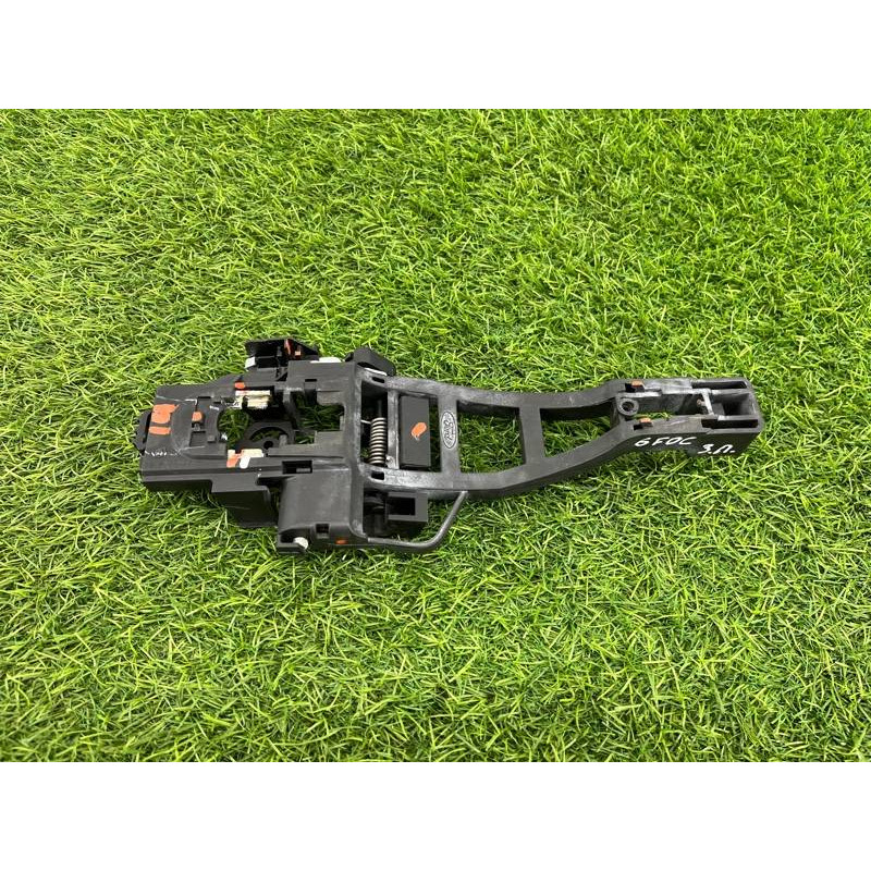 Кронштейн ручки двери (кузов и элементы) FORD Focus MK3 2013 2.0 CM5Z5826684F